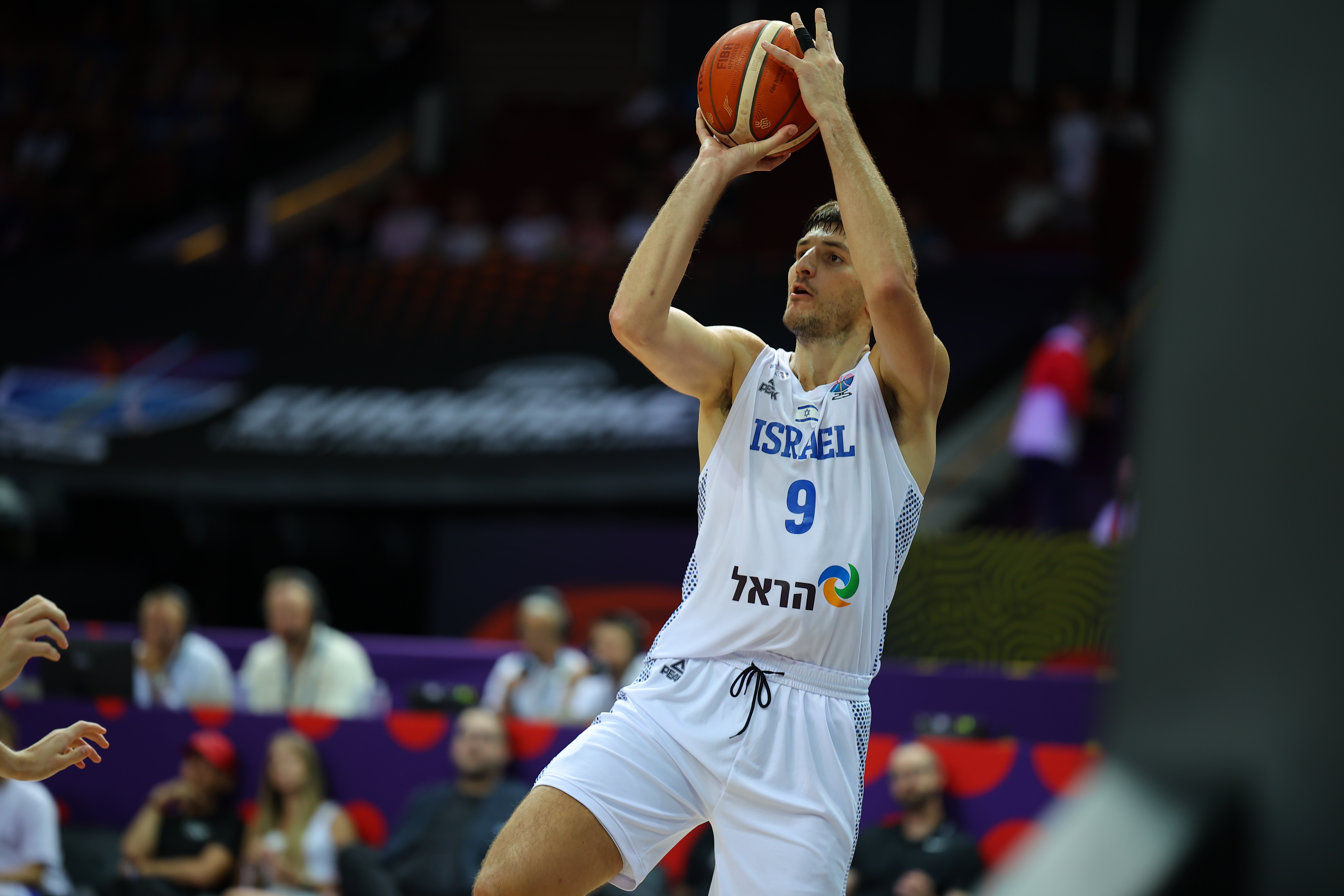 欧锦赛场均16.5分！美记：开拓者等三队有意以色列内线索尔金